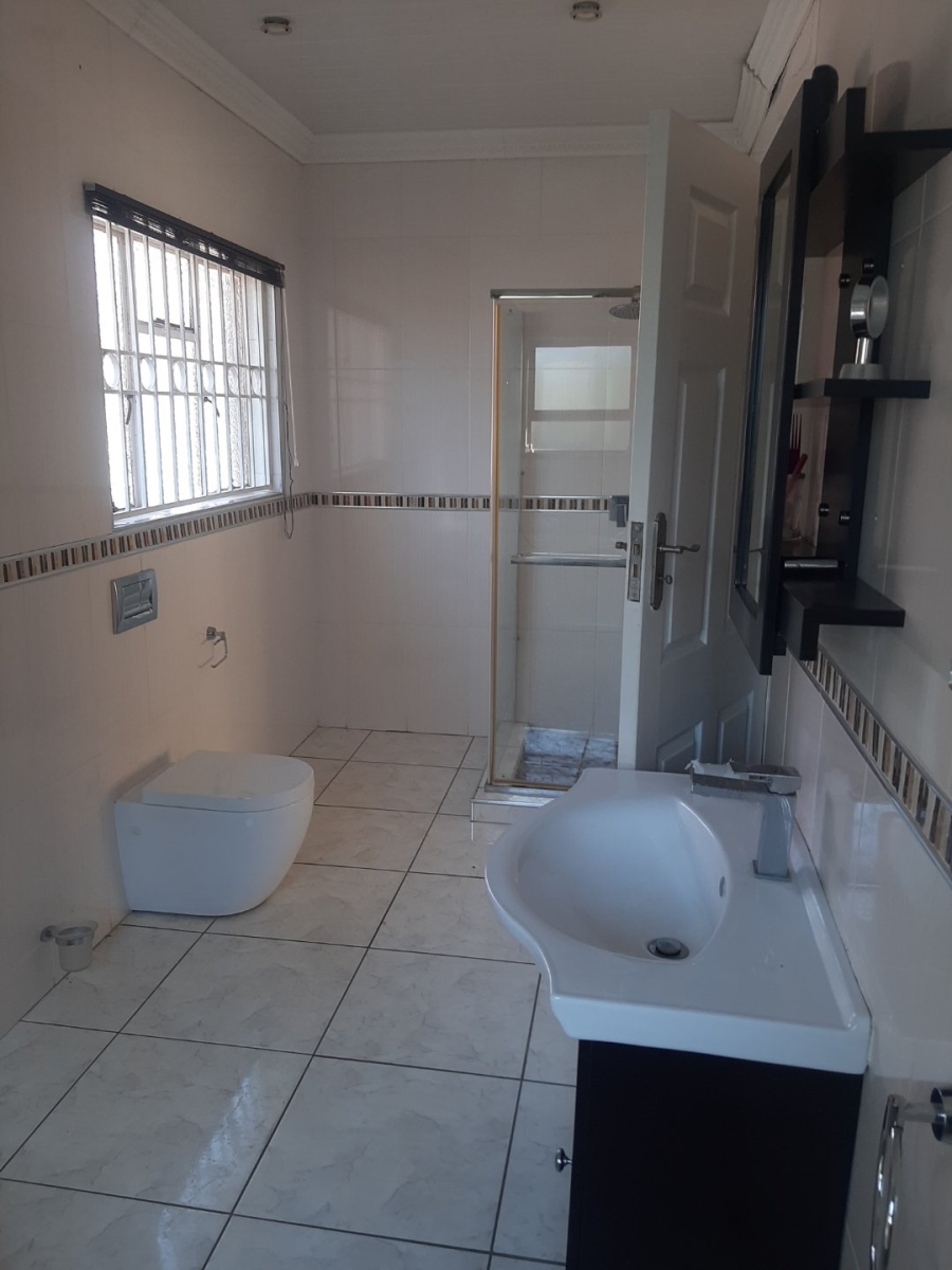 3 Bedroom Property for Sale in West Park Free State